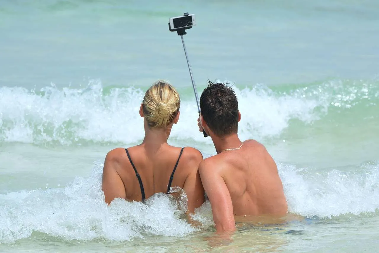 Top 5 Bluetooth Selfie Sticks
